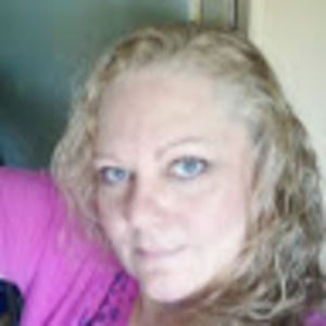 Meet your Posher, Claudia